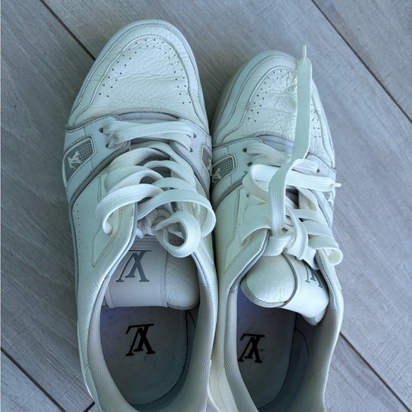 Louis Vuitton White Leather Sneakers - Picture 7 of 8